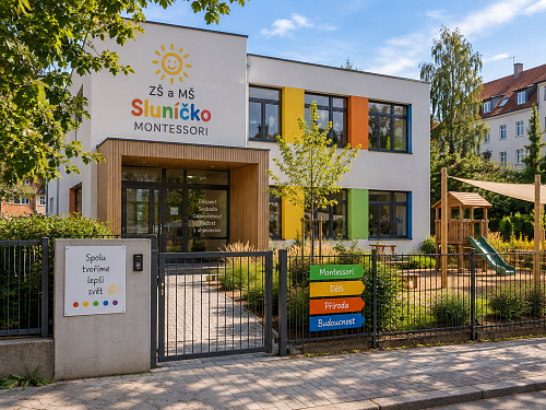ZŠ a MŠ Sluníčko — Montessori