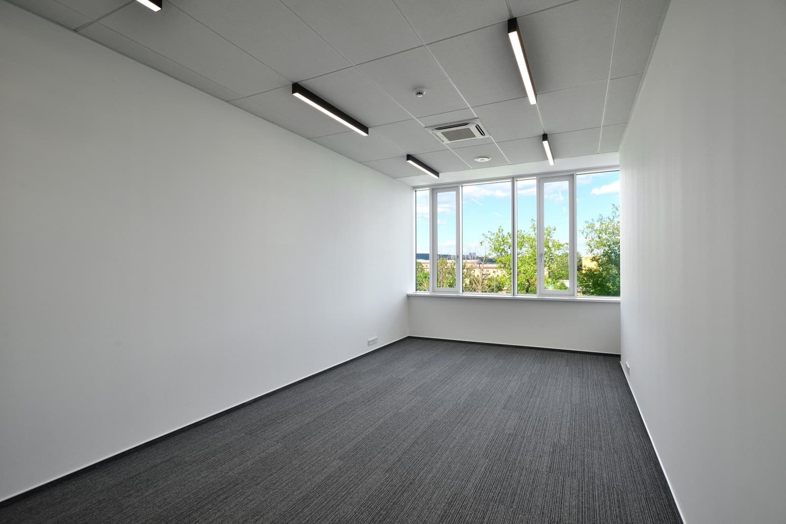 Kancelář v areálu Babák office
